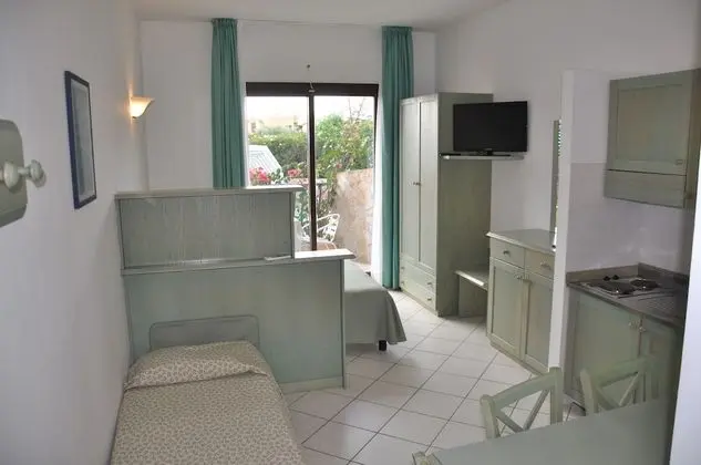 Superior Stüdyo (3 people)