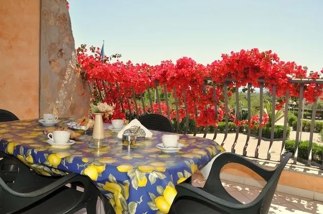 Superior Stüdyo (3 people)