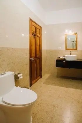 Family Bungalov, 1 Yatak Odası, Havuz Manzaralı