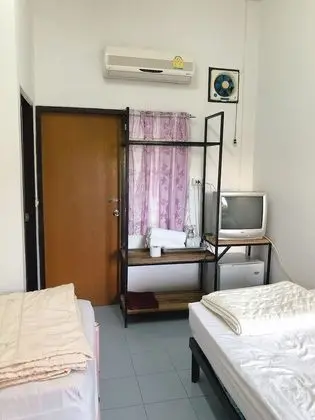 Üç Kişilik Oda, 3 Tek Kişilik Yatak