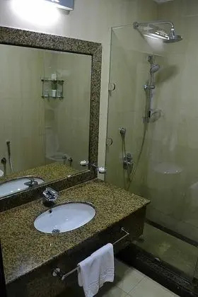 Standard Tek Büyük veya İki Ayrı Yataklı Oda