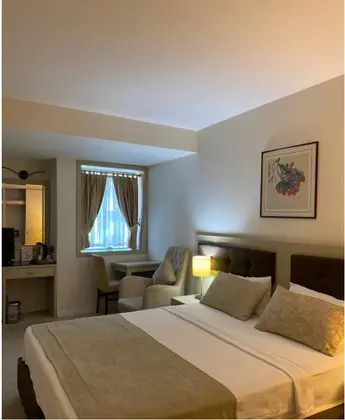 Standart Oda, Şehir Manzaralı