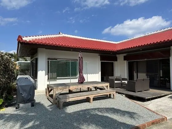 Deluxe Villa, Sigara İçilmez