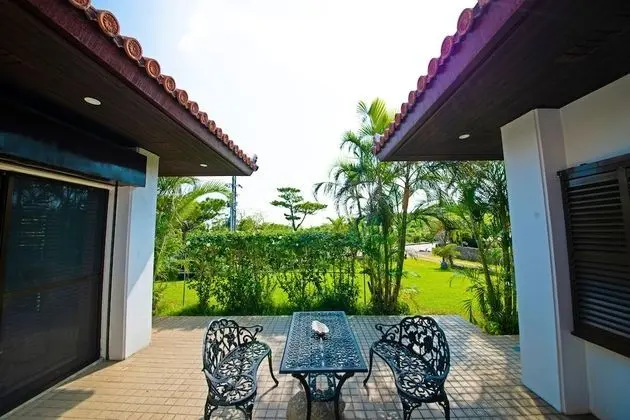 Deluxe Villa, Sigara İçilmez