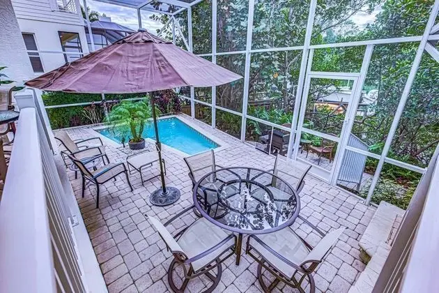 Ev (Palm Island Canal Home - 4 BR)