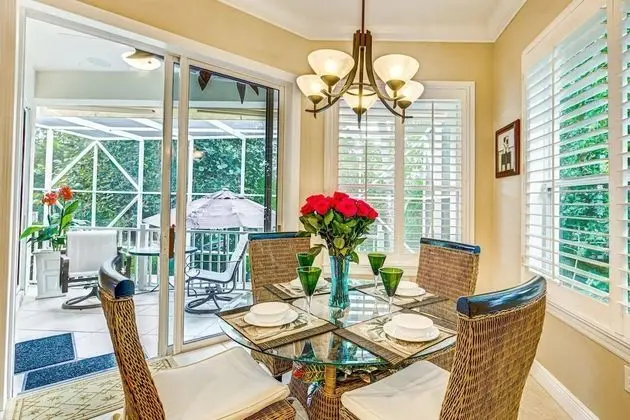 Ev (Palm Island Canal Home - 4 BR)