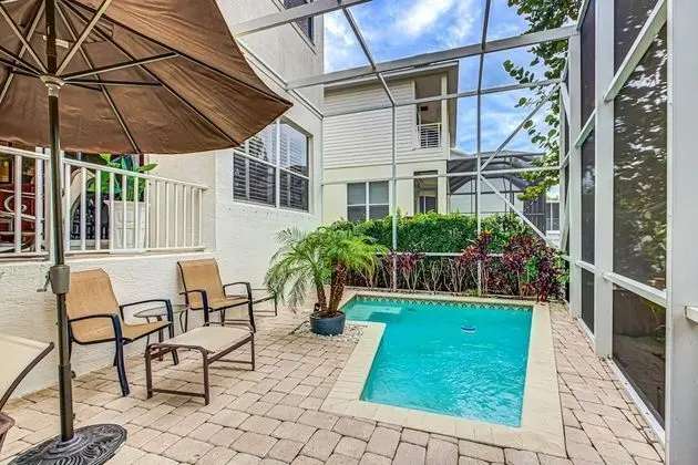 Ev (Palm Island Canal Home - 4 BR)