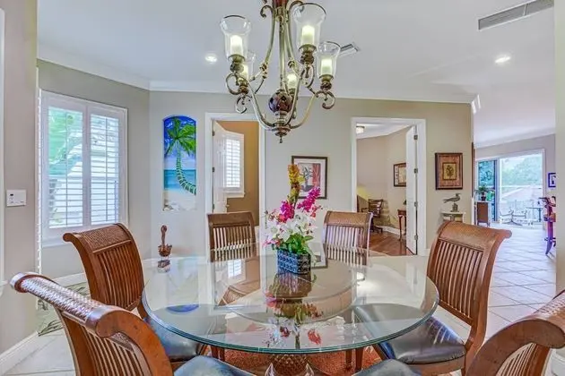 Ev (Palm Island Canal Home - 4 BR)