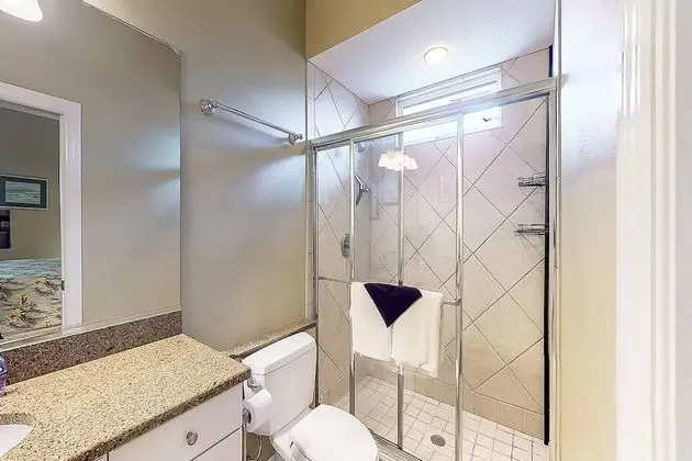 Ev (Palm Island Canal Home - 4 BR)