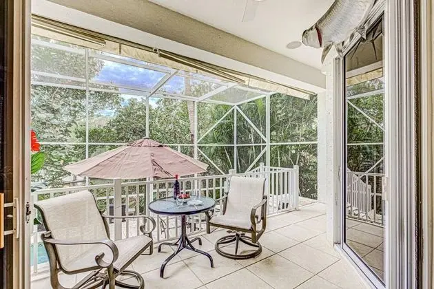 Ev (Palm Island Canal Home - 4 BR)
