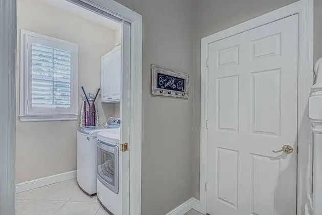 Ev (Palm Island Canal Home - 4 BR)