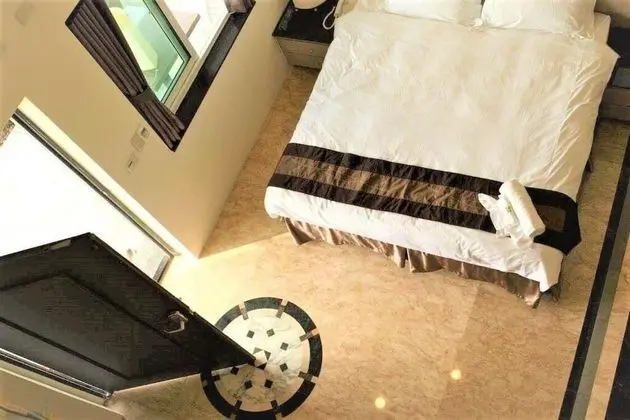 Tek Büyük Yataklı Oda (Four Seasons)