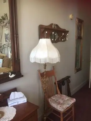 Luxury Oda, 1 Büyük (Queen) Boy Yatak ve Çekyat