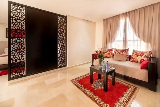 Junior Suit Standard