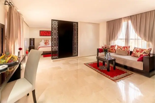 Junior Suit Standard