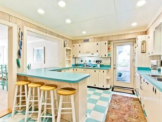 Ev, Birden Çok Yatak, Havuz Kullanımı, Havuz Manzaralı