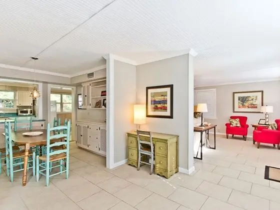 Ev, Birden Çok Yatak, Havuz Kullanımı, Havuz Manzaralı