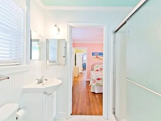 Ev, Birden Çok Yatak, Havuz Kullanımı, Havuz Manzaralı