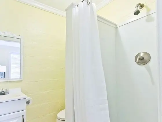 Ev, Birden Çok Yatak, Havuz Kullanımı, Havuz Manzaralı