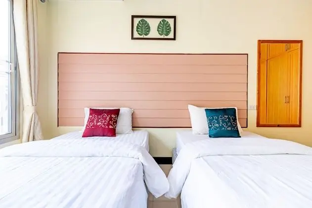 The Palm Suite