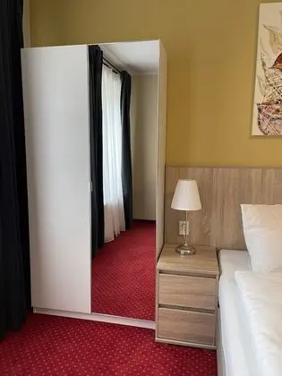 Superior Tek Büyük Yataklı Oda