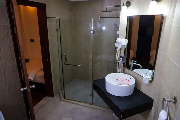 Deluxe Üç Kişilik Oda