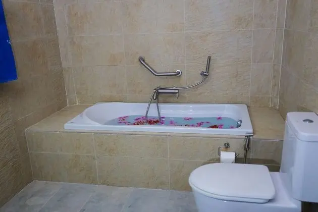 Deluxe Üç Kişilik Oda