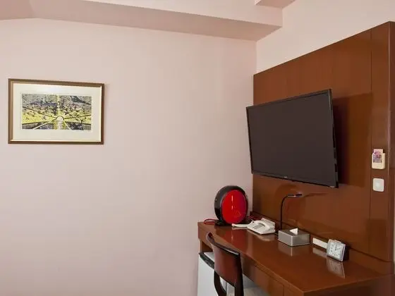 Economy Tek Büyük Yataklı Oda, 1 Tek Kişilik XL Yatak, Sigara İçilmez, Küvet (For 2 People)