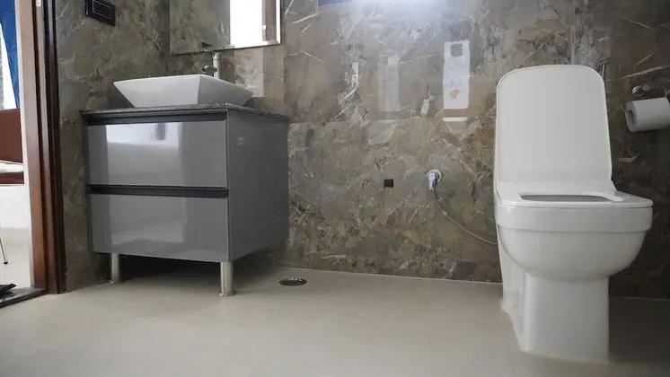 Luxury Tek Büyük Yataklı Oda