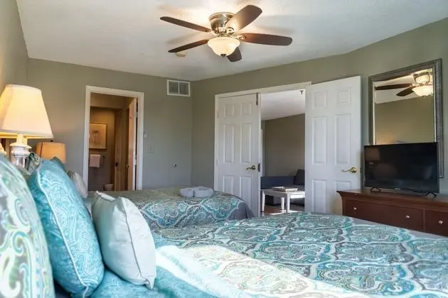Stüdyo (Double bed studio with community pool)