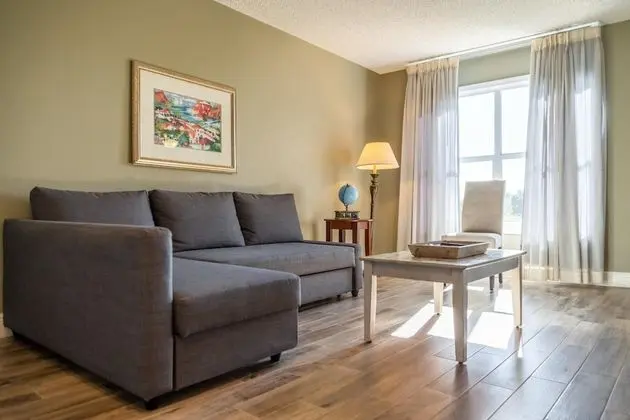 Stüdyo (Double bed studio with community pool)