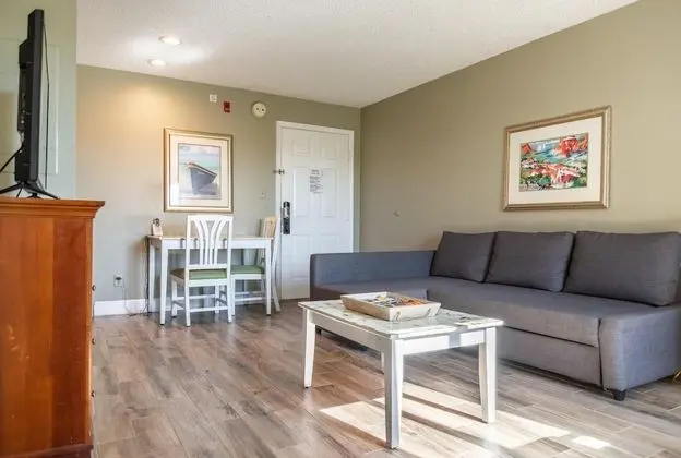 Stüdyo (Double bed studio with community pool)