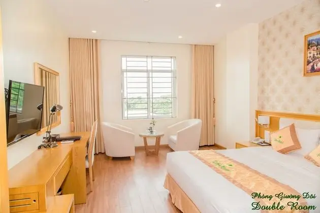 Deluxe Tek Büyük Yataklı Oda, 1 Büyük (Queen) Boy Yatak, Sigara İçilmez, Şehir Manzaralı