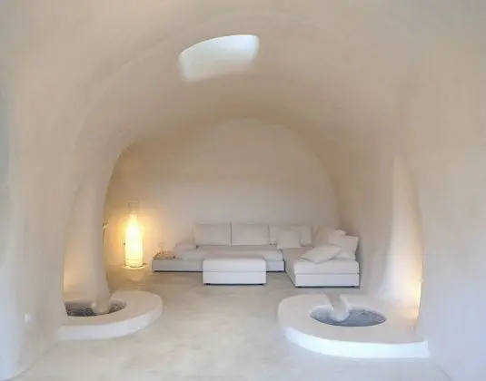 Traditional Ev (Cave House)