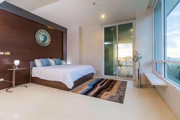 2 Bedrooms Deluxe Apartment with Ocean View