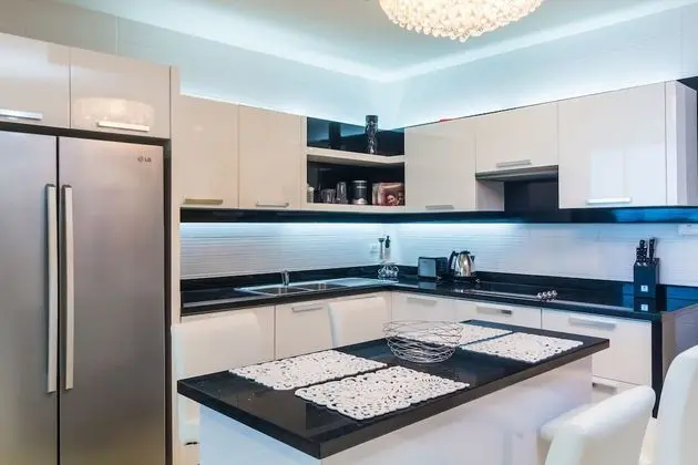 2 Bedrooms Deluxe Apartment with Ocean View