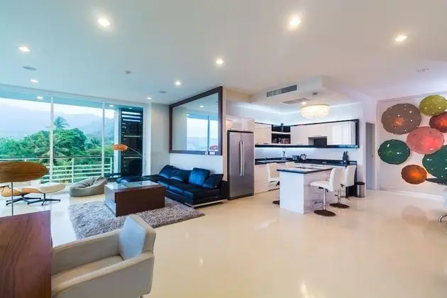 2 Bedrooms Deluxe Apartment with Ocean View