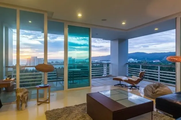 2 Bedrooms Deluxe Apartment with Ocean View