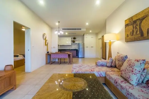 2 Bedrooms Design Apartment
