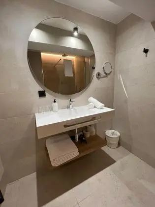 Superior Tek Büyük Yataklı Oda, Balkon, Deniz Manzaralı