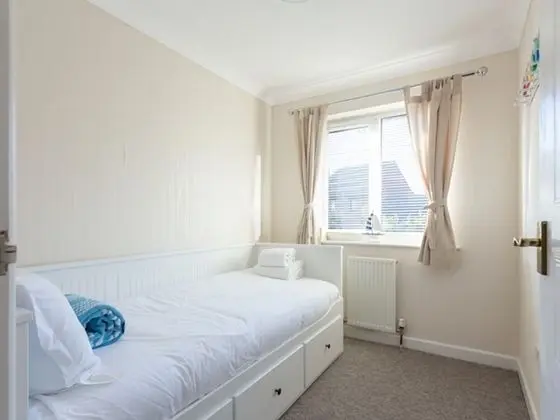Ev (3 Bedrooms)
