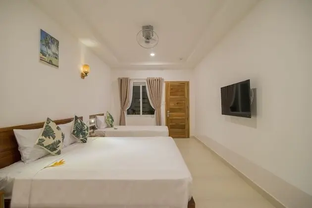 Deluxe Üç Kişilik Oda, Bahçe Manzaralı