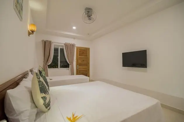 Deluxe Üç Kişilik Oda, Bahçe Manzaralı