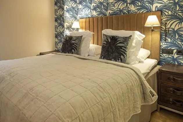 Premium Deluxe Suite