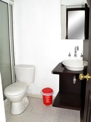 Dört Kişilik Oda, 1 Yatak Odası, Sigara İçilmez