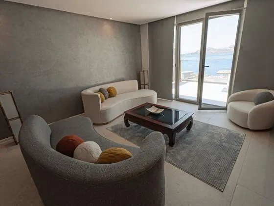 Deluxe Süit, 1 Büyük (Queen) Boy Yatak, Balkon, Deniz Manzaralı