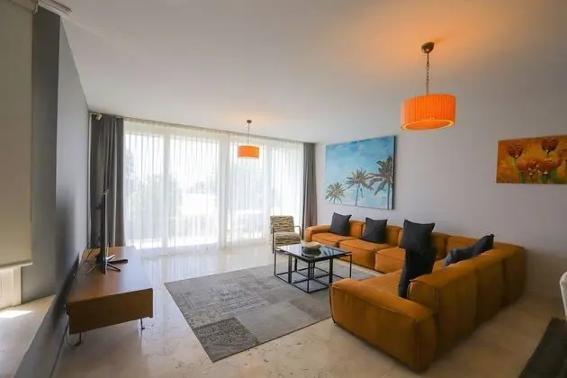 Residence, 4 Yatak Odasi, Deniz Manzarali