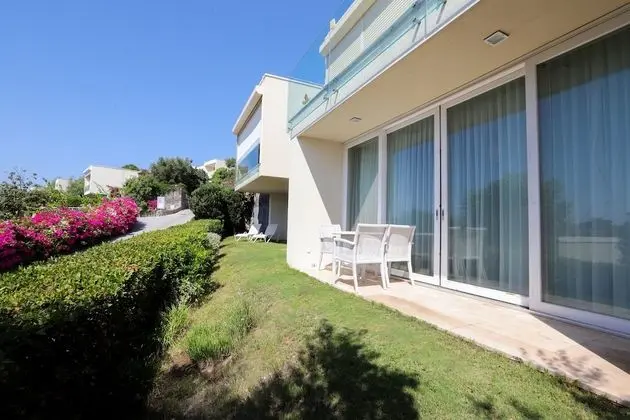 Residence, 4 Yatak Odasi, Deniz Manzarali