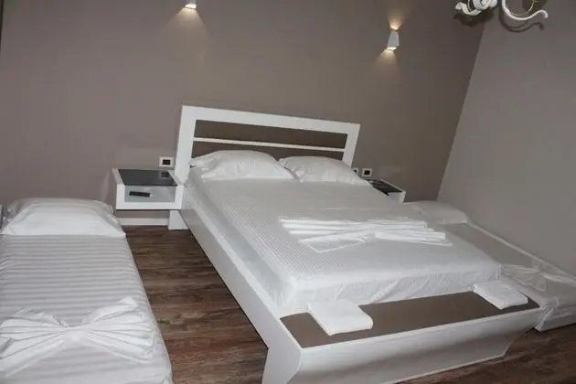 Deluxe Üç Kişilik Oda, Jakuzi