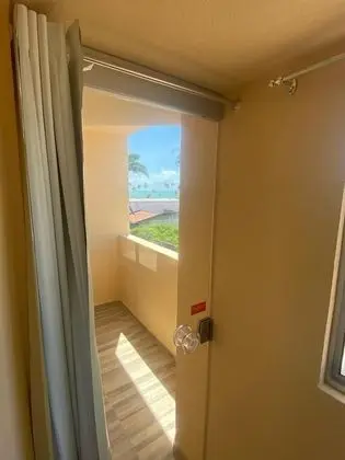 Junior Tek Büyük Yataklı Oda